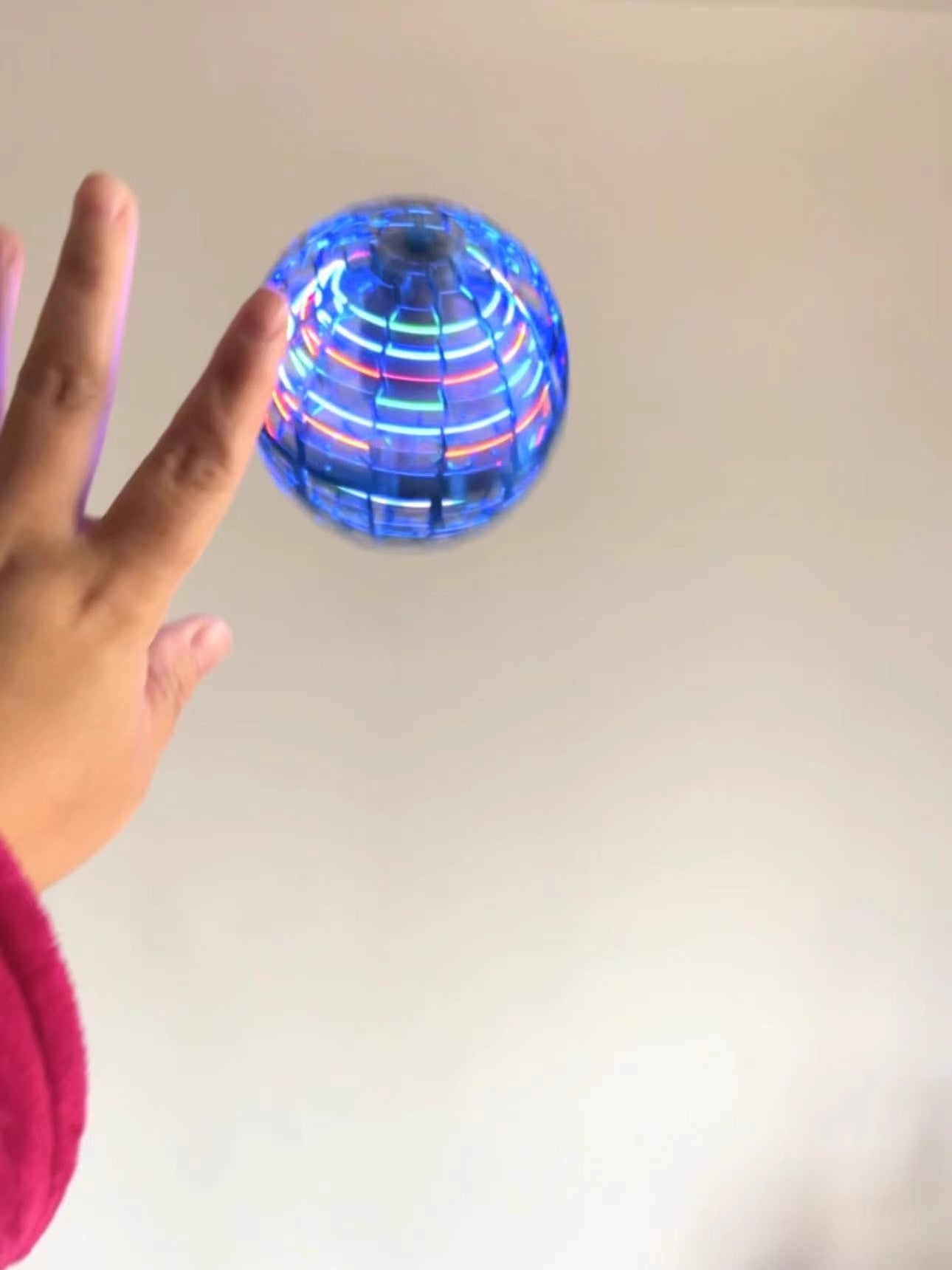 UFO Rechargeable Lighting Flying Spinner Ball Hover Toys