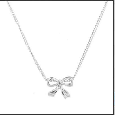 Cheer Bow Gold Short Pendant Necklace