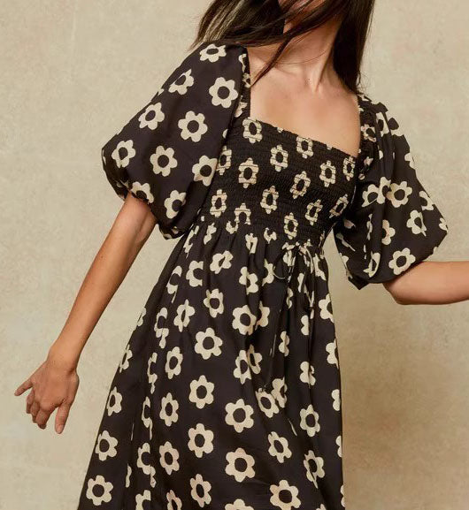 Noir Daisy Smocked Floral Daisy Midi Dress