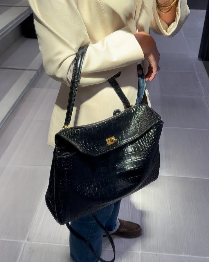 Reo Black Smooth Calfskin Women's Large Handbag