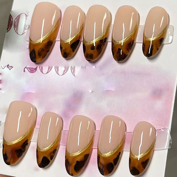 10 PCS Short Almond French Tip Acrylic Brown Marble Nails