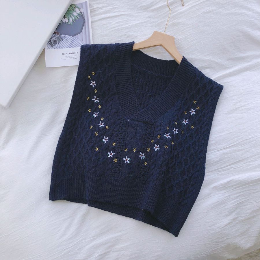 Boho French Flower Embroidery Cable Braided Knitted Vest Sweater