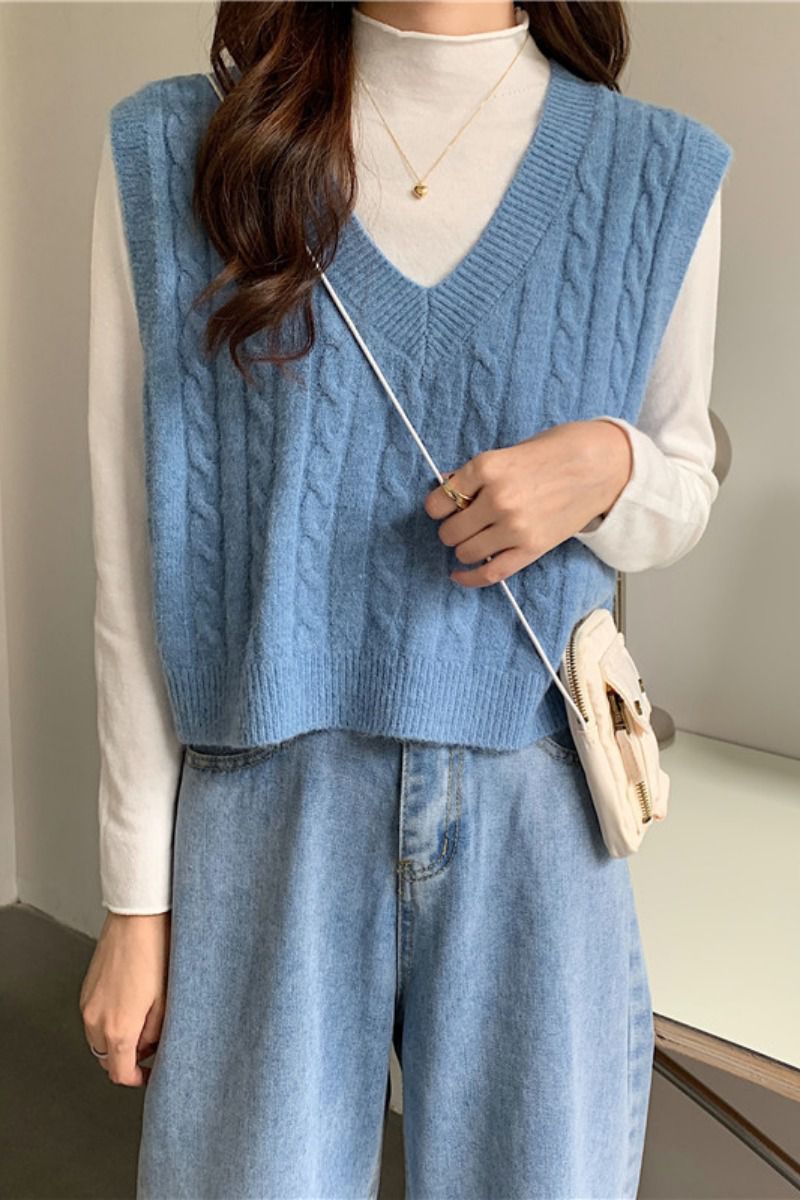 Oversized Cable Knit V Neck Knitted Tank Top Sweater
