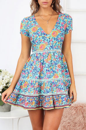 Short flowy deals floral dresses