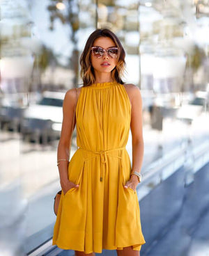 Slimming Waist Tie Pleated Short Dress