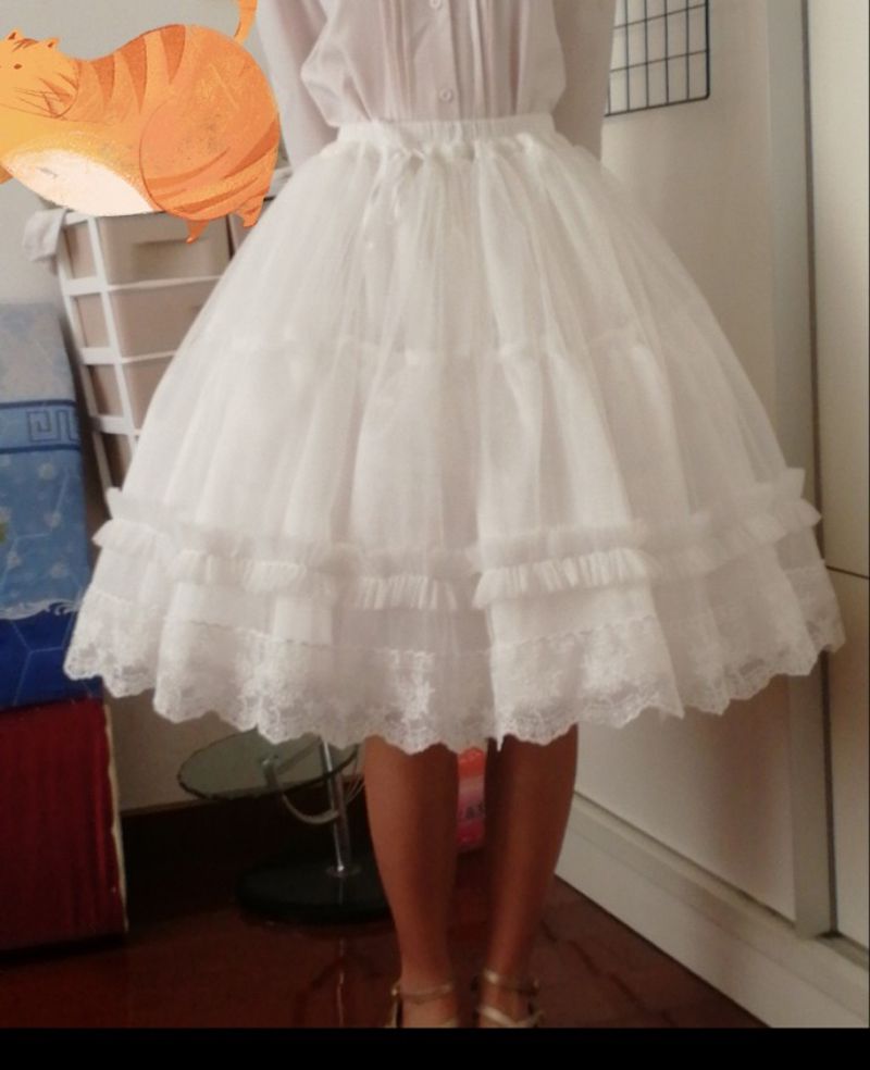 Puffy 4 Layered White Lace Lolita Petticoat Pettiskirt